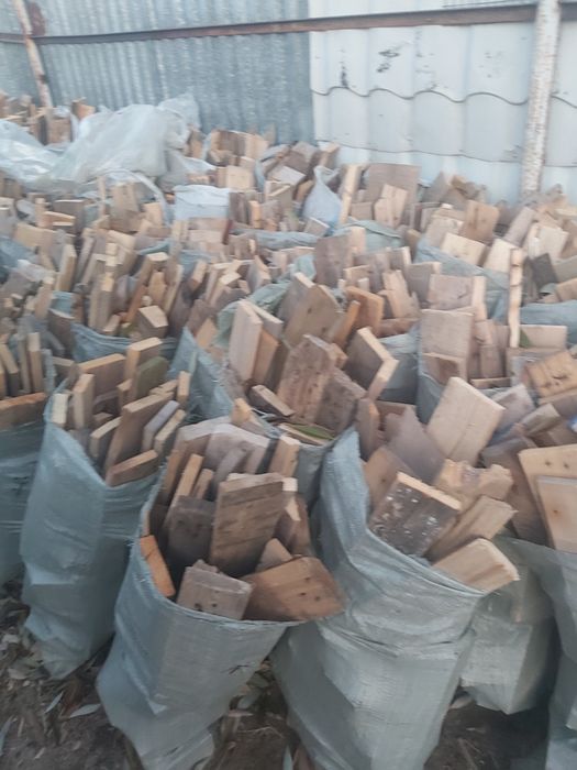 Дрова в мешках 1200тг