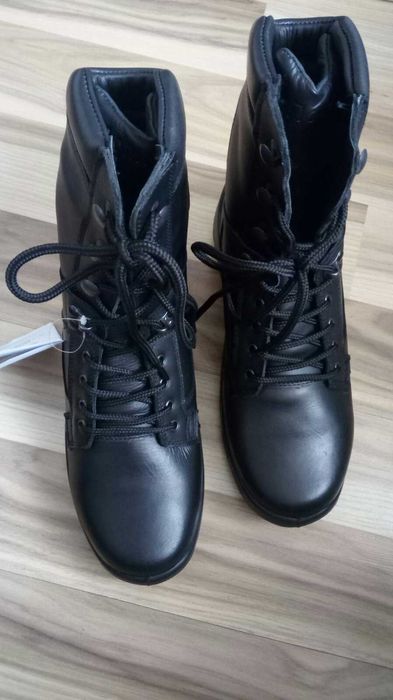 Полицейски кубинки 44 и 43 номер / Мъжки зимни кожени кубинки