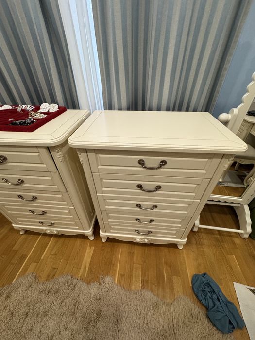 Продам комоды в гостиную или спальню