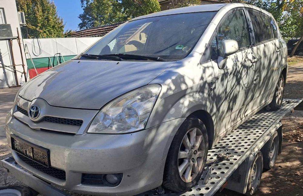 Toyota Corolla Verso 2.2 136 к.с на части!