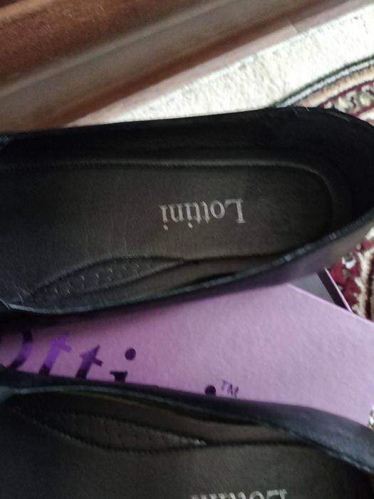 Женская обувь  стильная