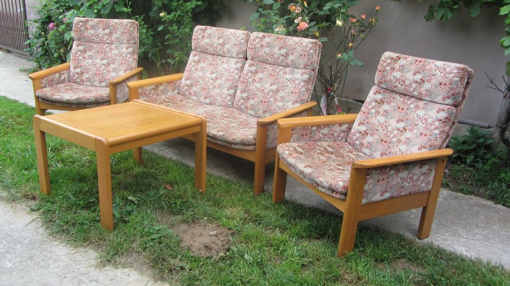 Set mobila canapea, fotolii ,masuta, toate lemn masiv supercalitate