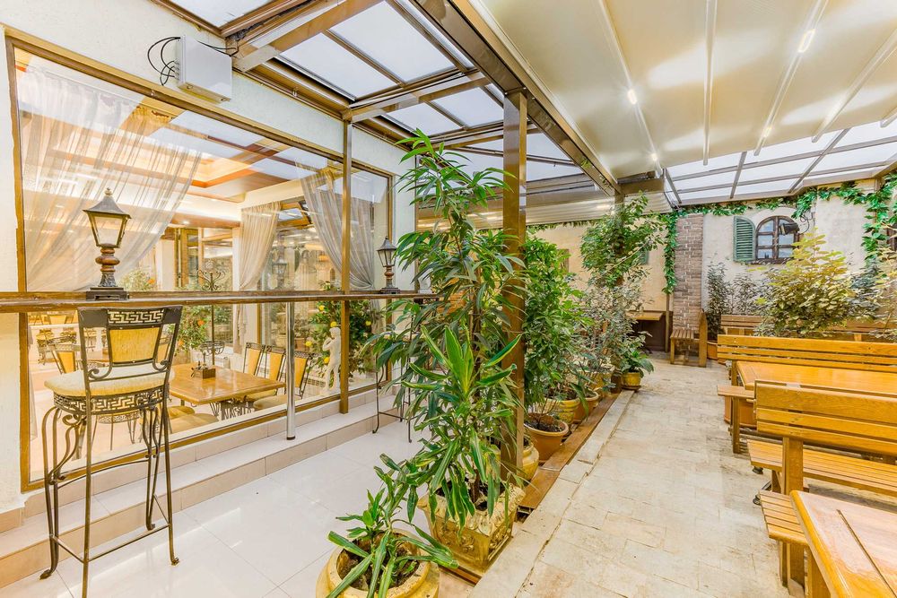 Дава се под наем Заведение в София, Младост 1А - 300 кв.м за 6000 € - Снимка #11