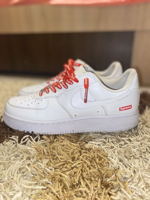 Schimb air force 1 supreme