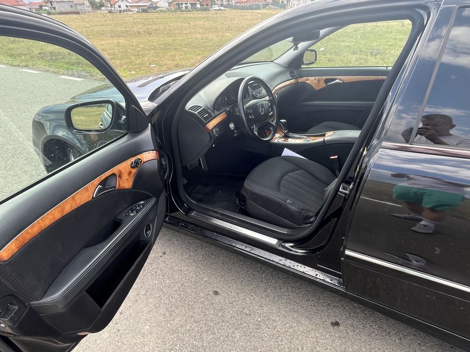 Vand mercedes E200,136 cp