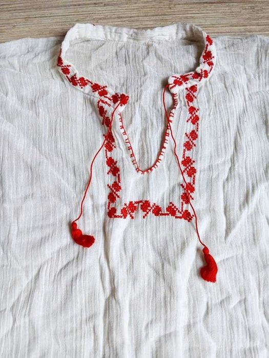 Нови кенарени риза и сукман