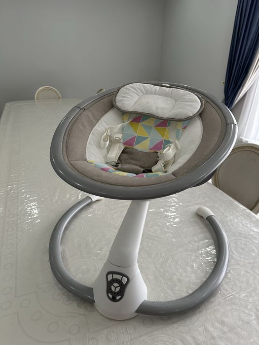 Продается электронный детский шезлонг