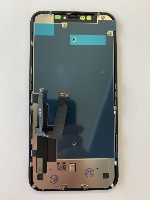 Нов Дисплей с тъч и рамка за iPhone 11