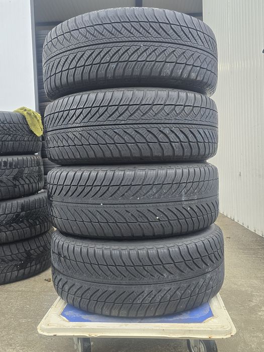 4 Броя 225/55/17 Goodyear 2x6,8mm 2x5mm