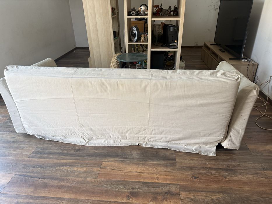 Canapea extensibila Ikea