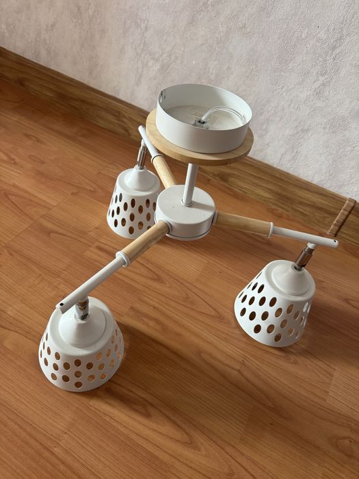 Люстра цвета «серебро», “белого цвета”