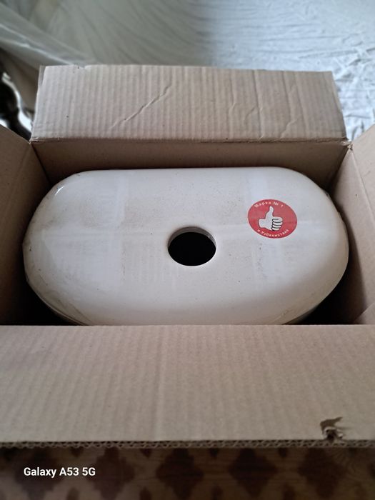 Продаётся Унитаз