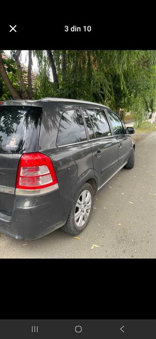 Opel zafira 2013