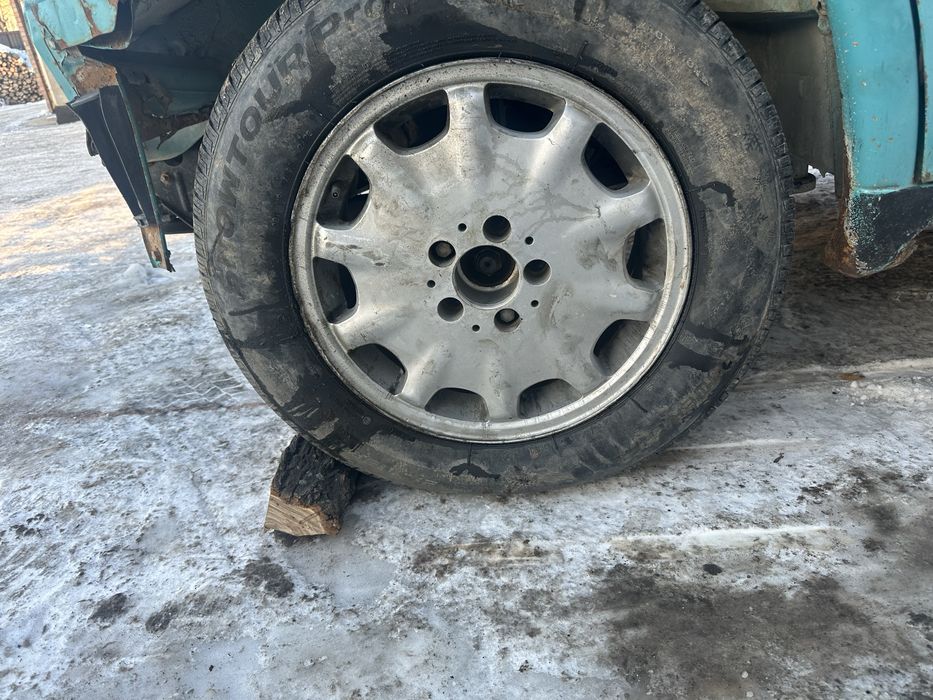 Продам диски оригинал на вито мерседес