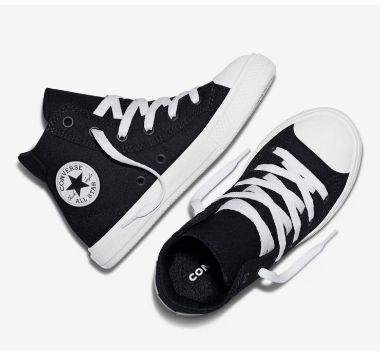Детските високи кецове Converse Kids Canvas High-Top Trainers