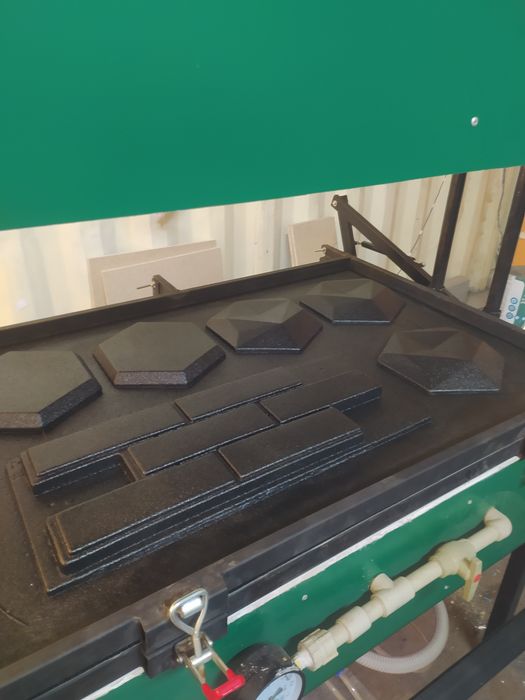 Вакуумный формовщик