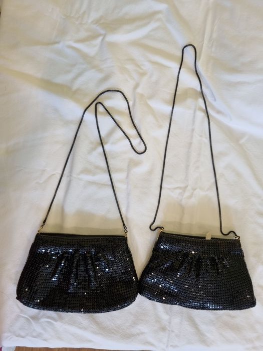 Продавам малки дамски черни вечерни чанти