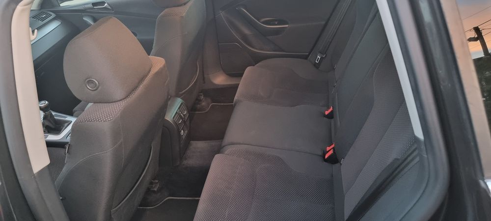 VOLKSWAGEN Passat 2010 — imagine 3