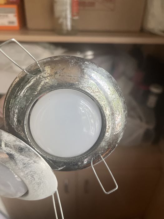 Отдам даром споты