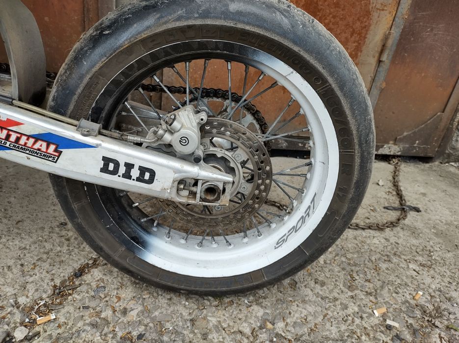 Husqvarna SM 610
