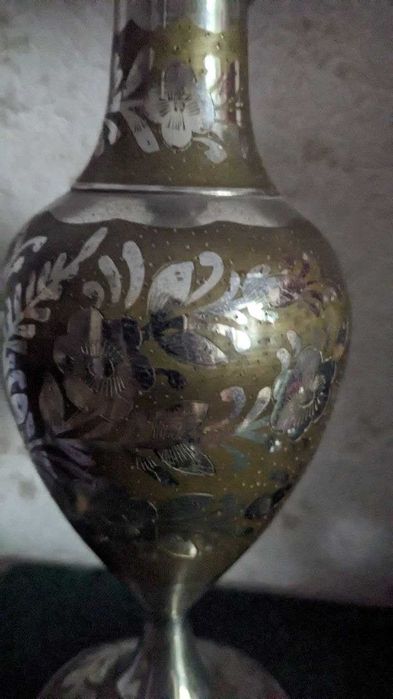 Индийская ваза,огранка ручной работы,латунь,высота 33 см, 2 шт.б/у