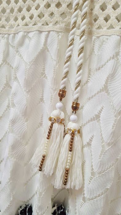 Ефектна Бохо Рокля с
Дантела и Широки Ръкави