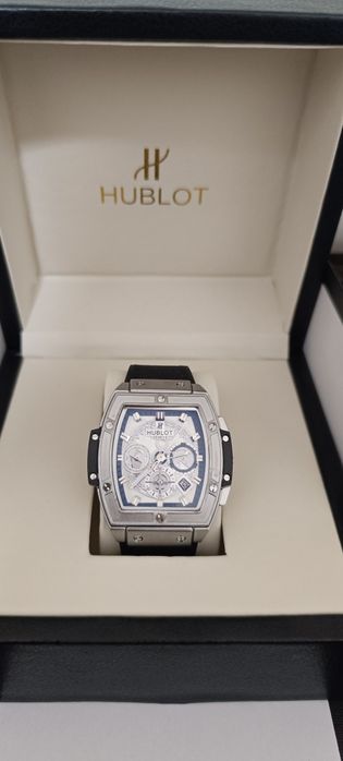 Продам мужские часы Hublot