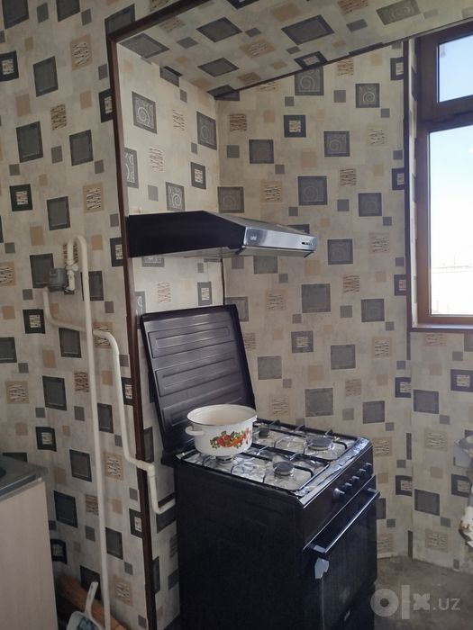 Сдаю квартиру 1 ком переделано на 2х