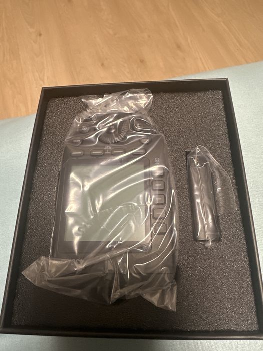 Vand declansator de blitz pt canon