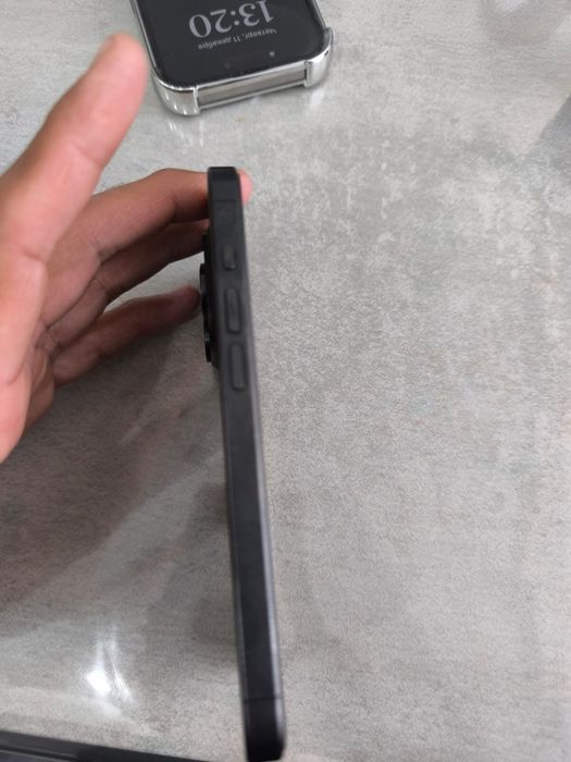 Продам iphone 15 pro 256gb