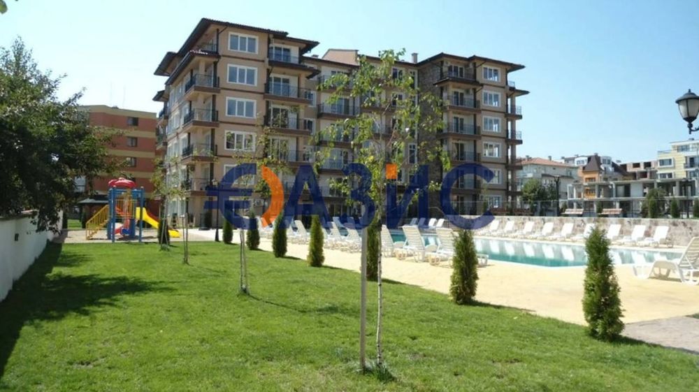 Продава се Тристаен апартамент в с. Равда, Област Бургас - 81 кв.м за 1223 €/кв.м - Снимка #12