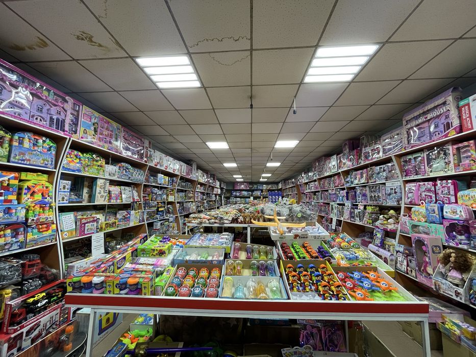 бутик арендага берыледы