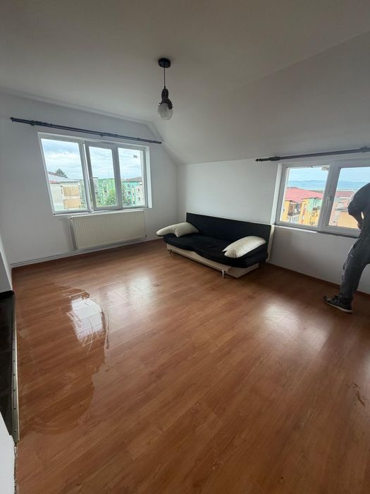 Apartament de vânzare Dej 2 camere + scara interioara
