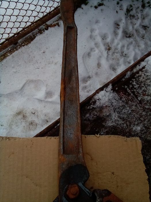 Продавам гилотина за рязане на ламарина