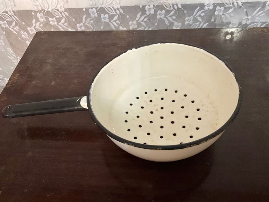 Советский друшлаг эмалированный