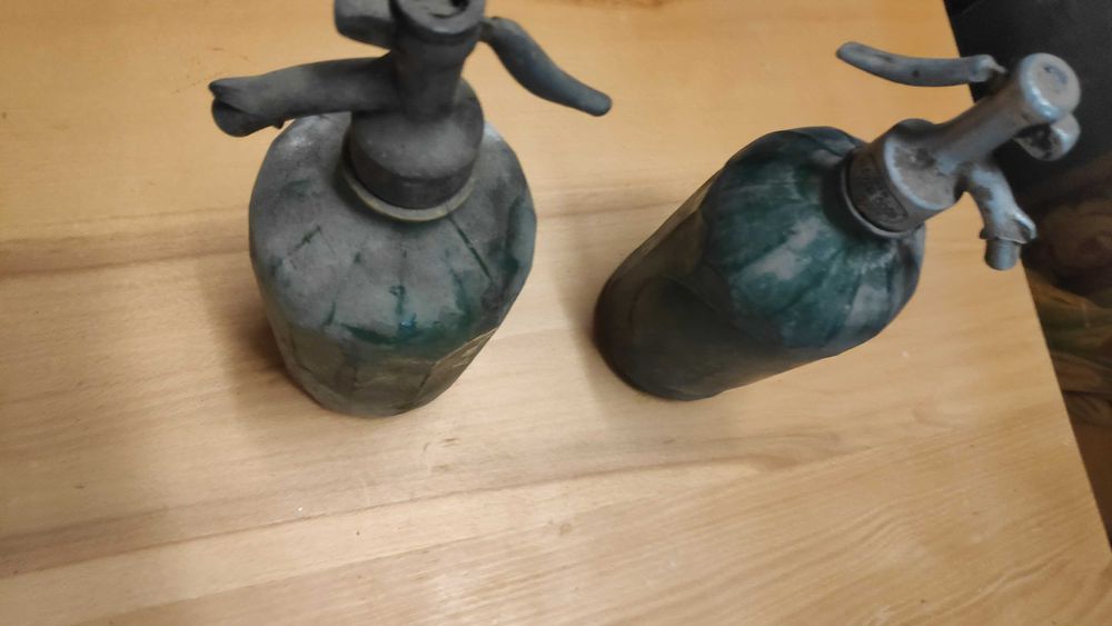 Set 2 Sifoane Vechi din Sticlă (Butelii Apa Vintage Târgu Mureș