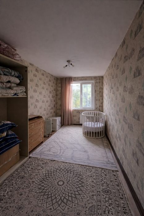 Продаётся 2 комн район Зигзаг