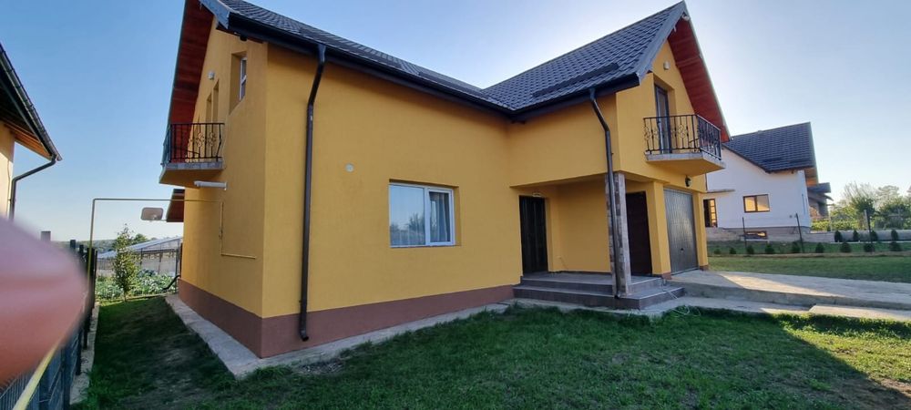 Casa 240 mp în Târgu Frumos
