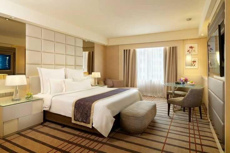 Гостиница БЕЗ ЗАГС. В центре города.