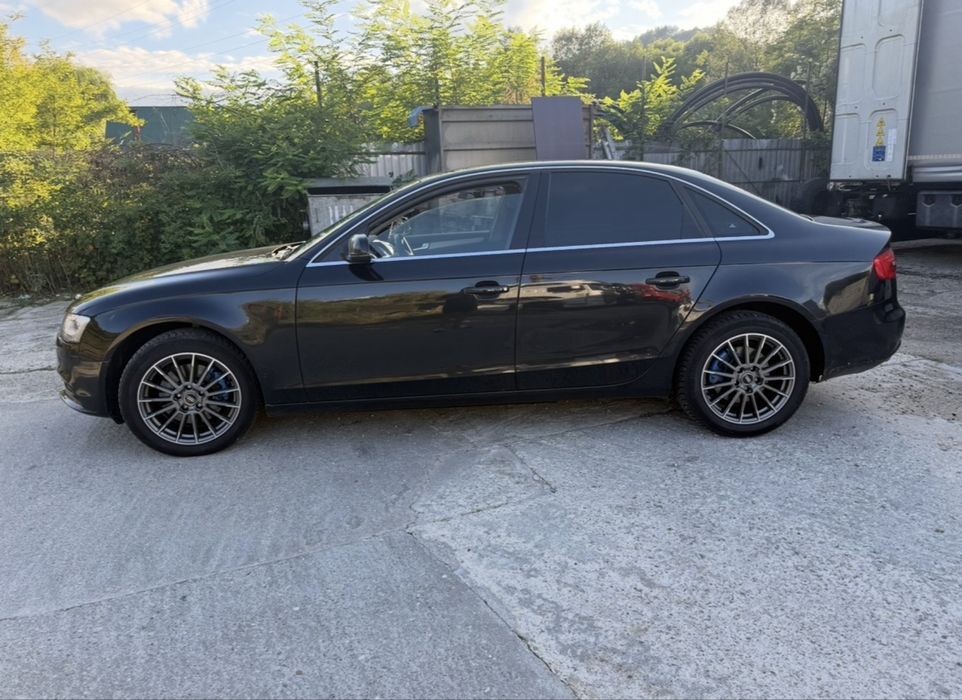 AUDI A4 2013 — imagine 4