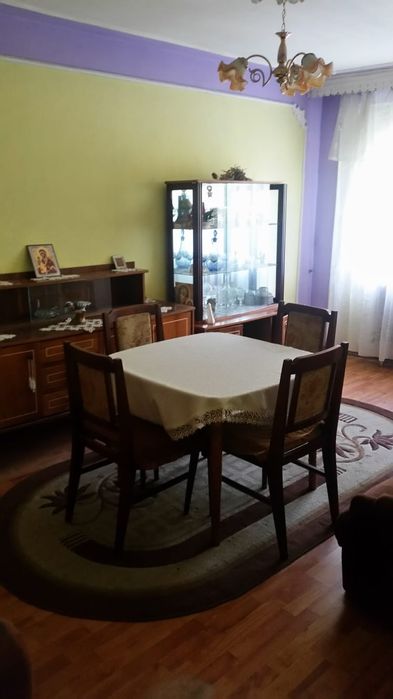Inchiriere apartament 2 camere decomandat