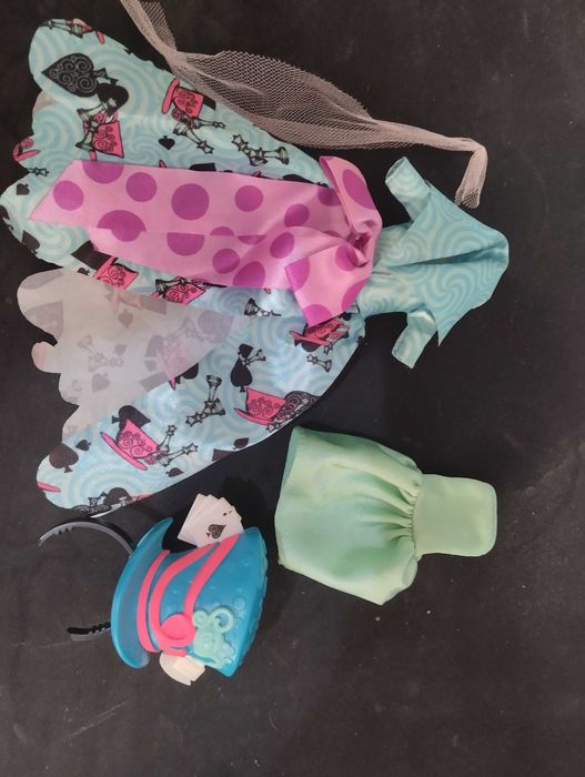 Меделин Хеттер монстр хай