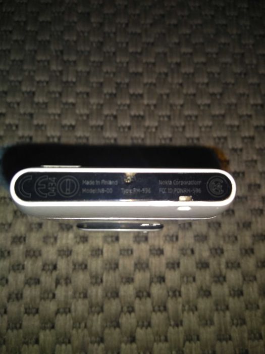 Продам смартфоны Nokia N8