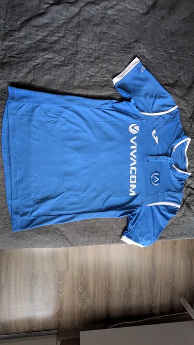 Мачова тениска Левски София, Холмар 5