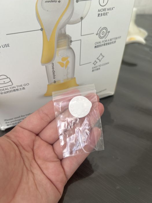 Молокоотсос Medela