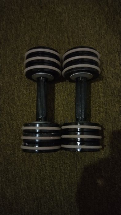 Гантели по 7кг пара 14кг.