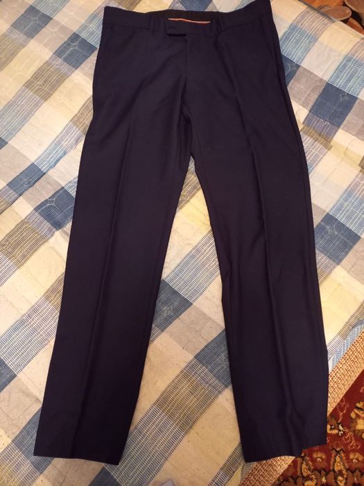 Продам мужской костюм