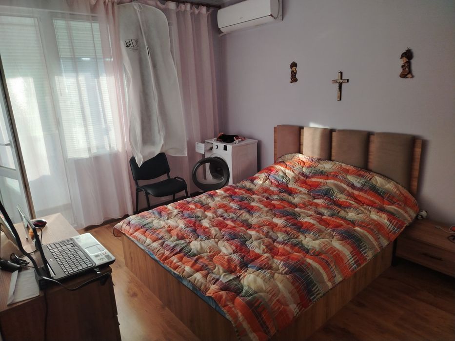 Продавам апартамент