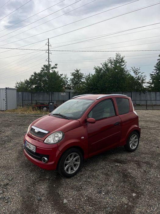 MICROCAR M.Go 2012