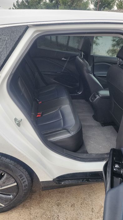 Buick velite 6 срочно сотилади